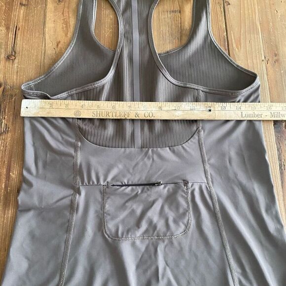 Athleta Vitality Ribbed Tank Top Racerback Mocha Brown Size M - Picture 12 of 16